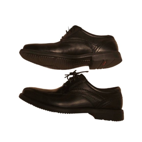 NWOT Rocksports men’s leather oxfords